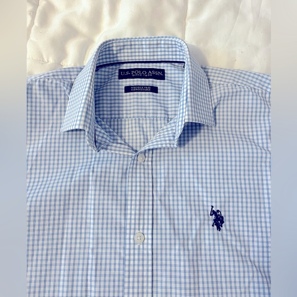US Polo Assn Men’s Button Up Long Sleeve Dress Shirt - Blue and White Grid - Picture 6 of 7
